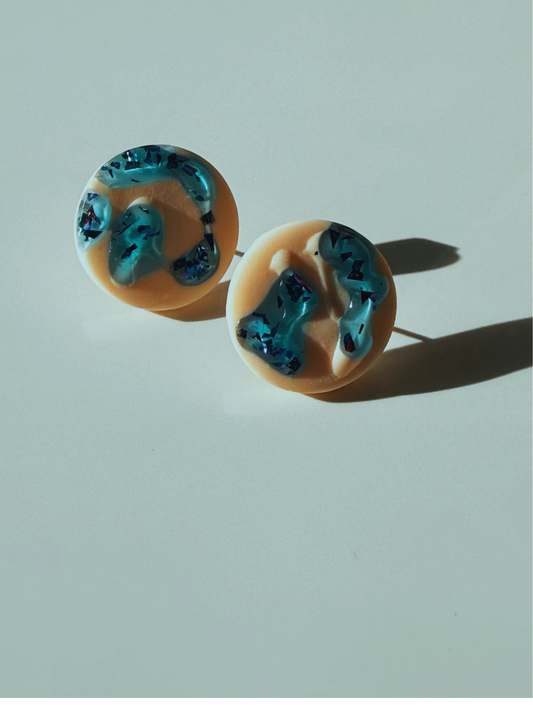 Sweet Cream Tidal Studs