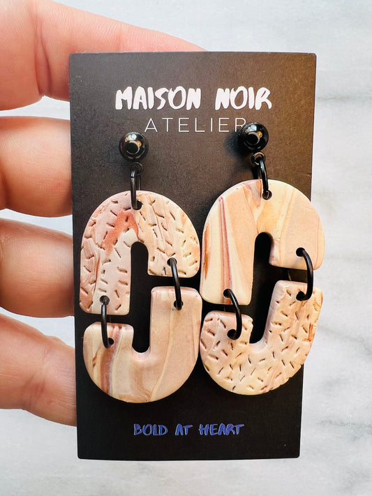 Golden Whisper - Confetti Arch Drops