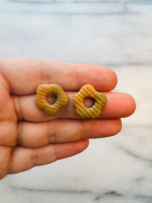 Ochre Botanica - Textured Studs