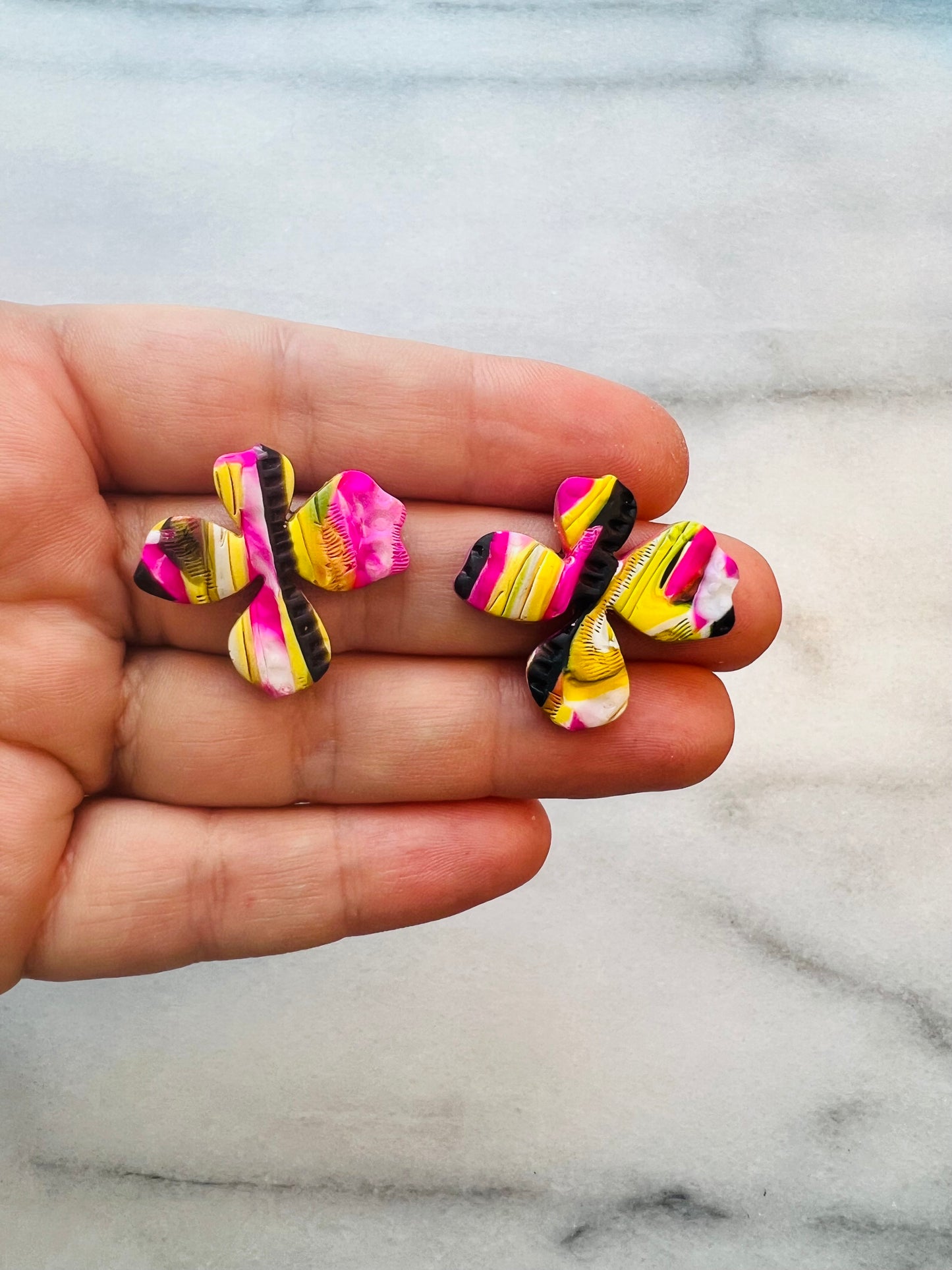 Graphic Flora - Vivid Flower Studs