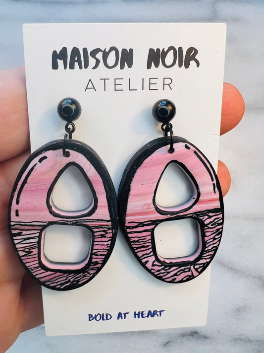 Asymmetry Study - Comic Marbled Rose