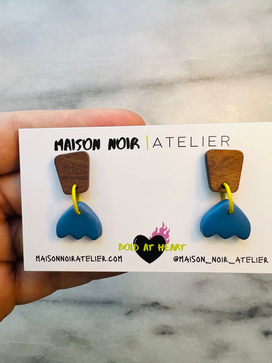 Tulip Twist - Stud Drop