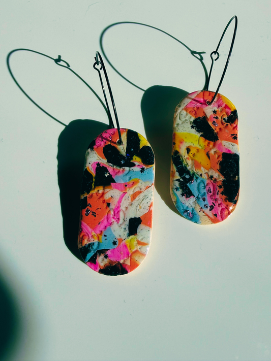 Color Surge Capsule Hoops