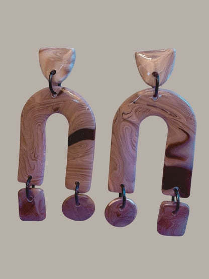 Marbled Horizon Dangles