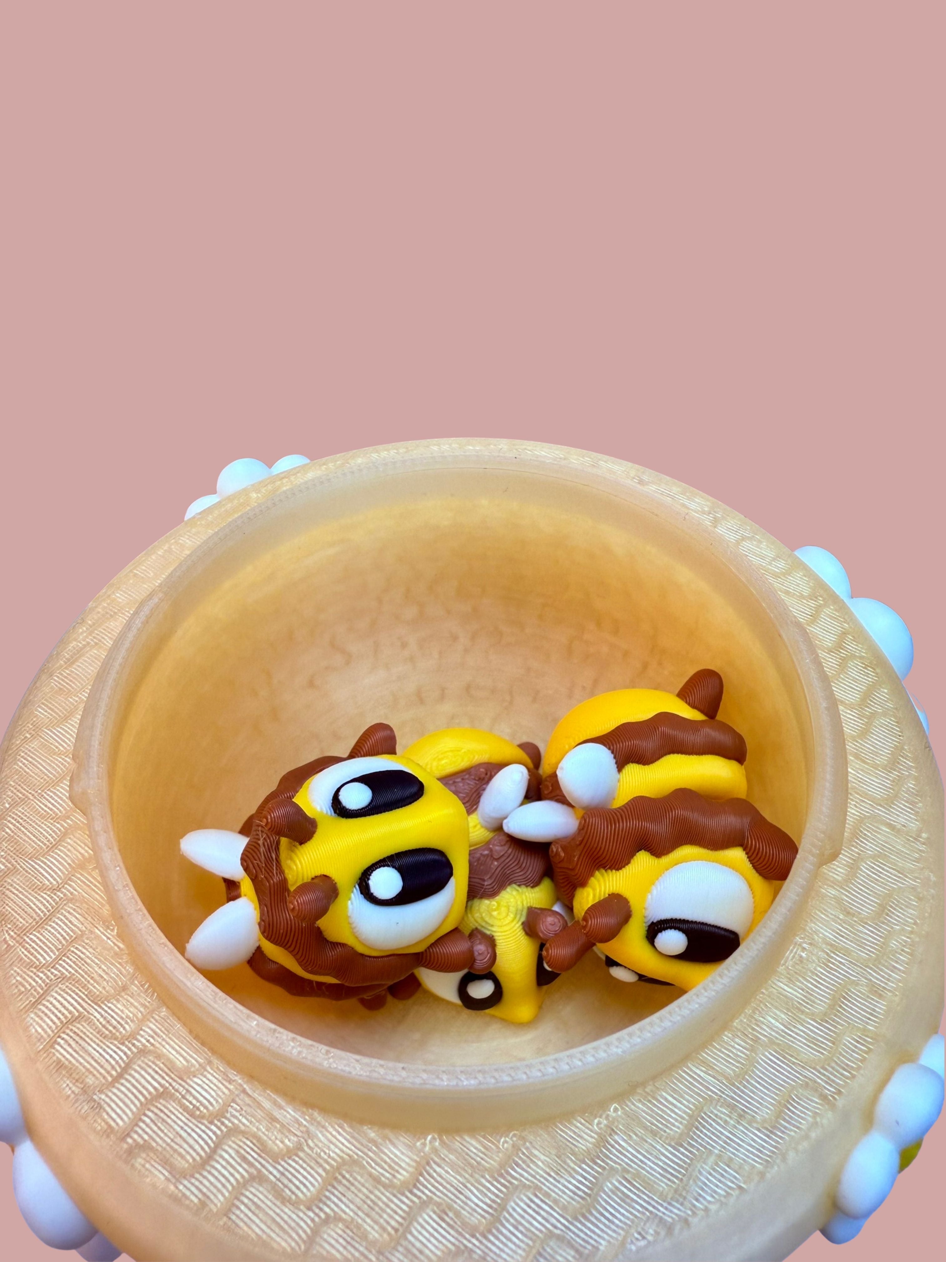Flex: Bumblebee Companion - Just Buzzing – Maison Noir Atelier