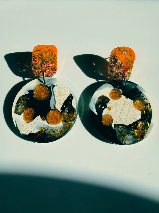 Gilded Contrast Drops