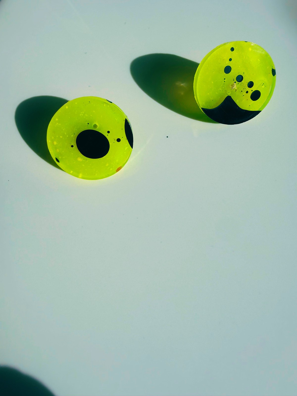 Liquid Neon Studs