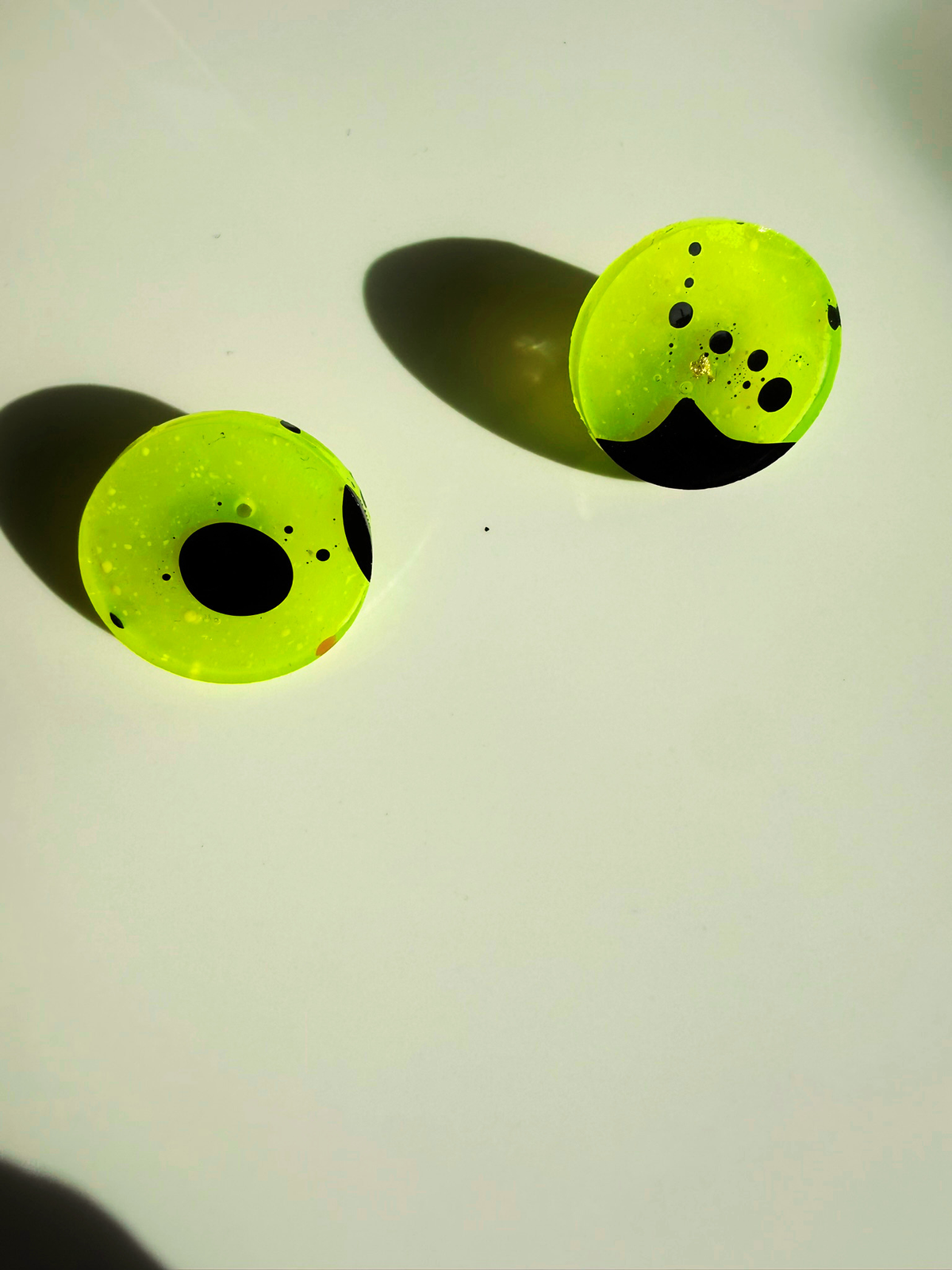 Liquid Neon Studs