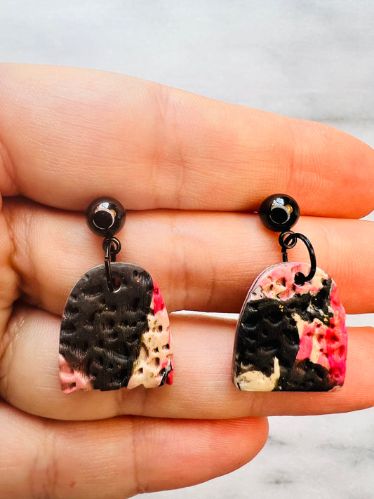 Raspberry Smoke - Textured Arch Drops