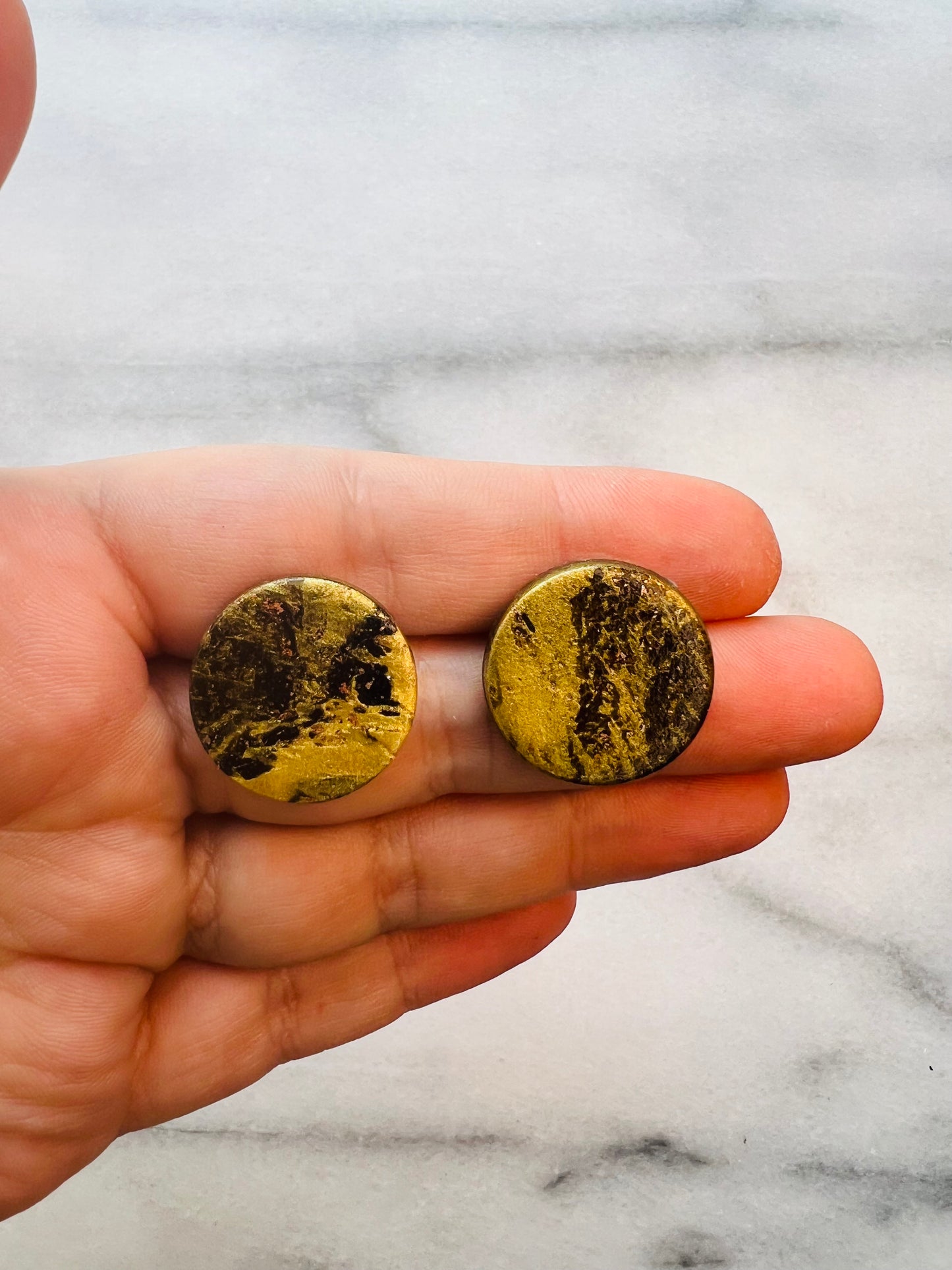 Lush Alloy - Bronze Studs