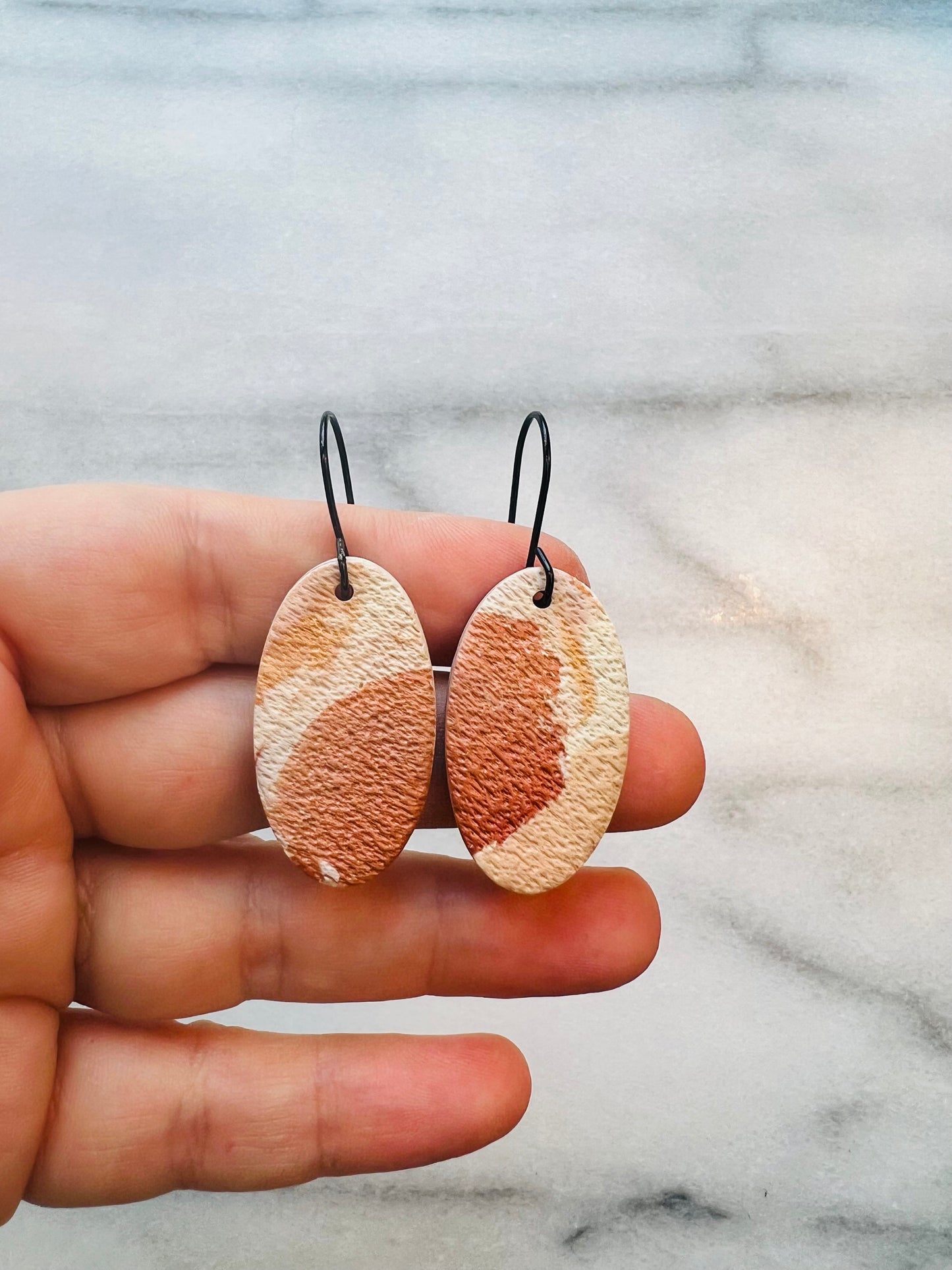 Metal & Milk - Hanging Ovals