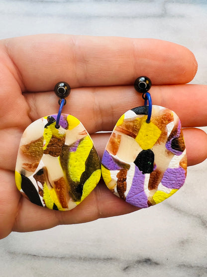 Graphic Flora - Textured Oval Powerhouses