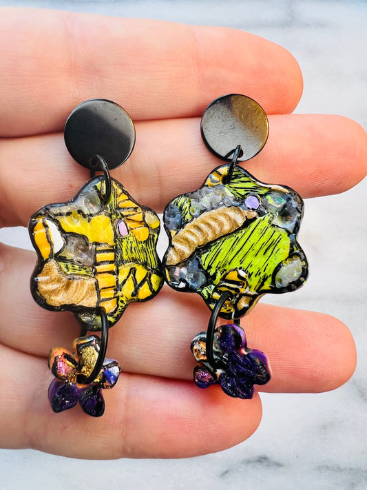 Drawn to Disrupt – Dynamic Flora Dangles