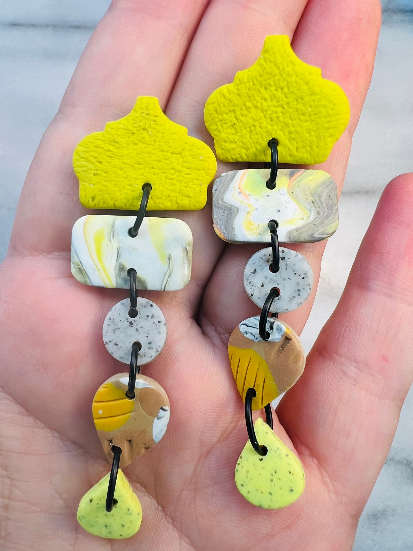 Voltage Mosaic Drops