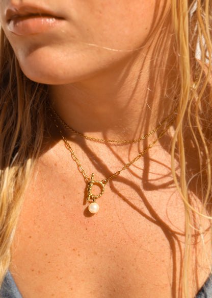 L'Essentiel Necklace